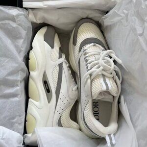 Size 11 - Dior B22 White/